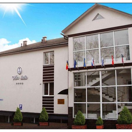 Lolo Hotel Chişinău Eksteriør billede